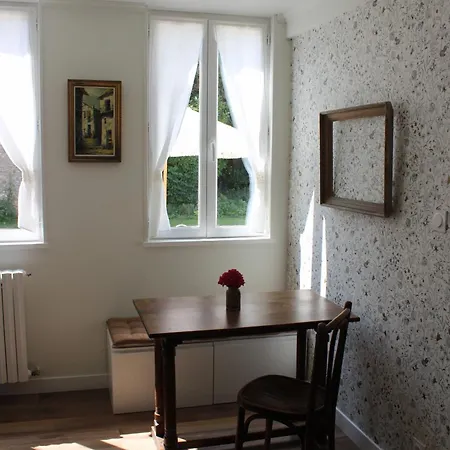 Panzió De Charme & Acces Boutique Brocante Houlbec-Cocherel